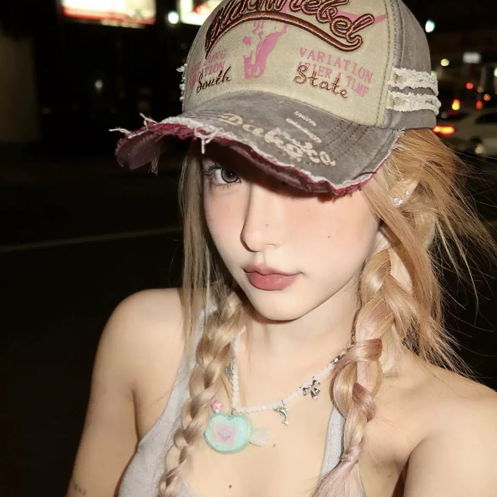 NWOT y2k Cap